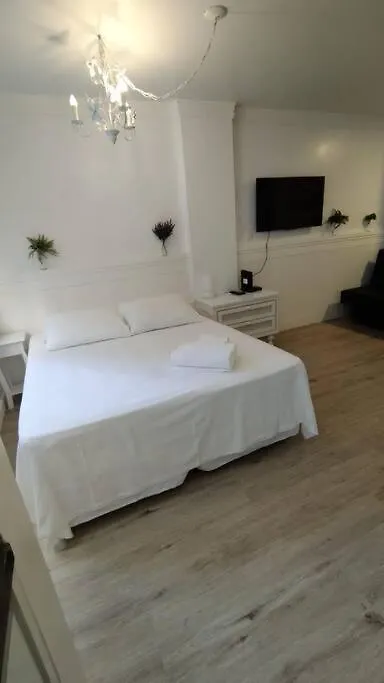 Loft Para Temporada Em B C - Sc Balneário Camboriú